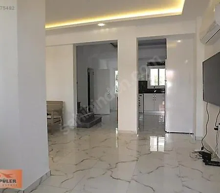 Ferienhaus 200 Meter Von Ladies Beach Vakantiehuis